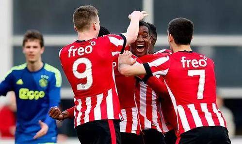 一致的传球 一致的传球