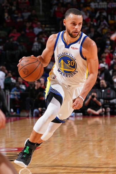 品牌竞相引 品牌竞相引